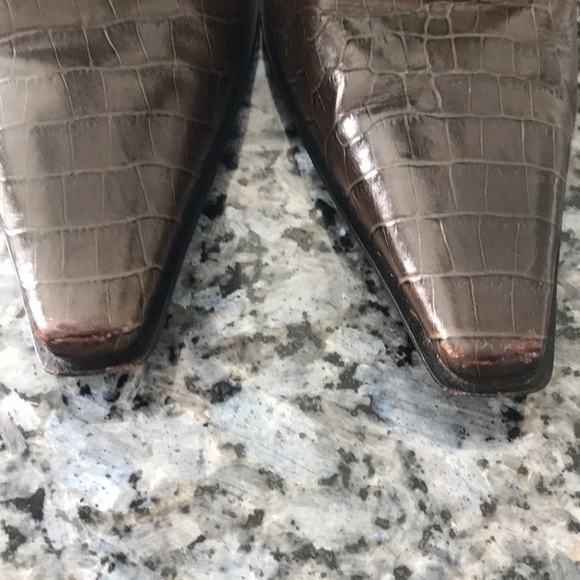 Kenneth Cole Newyork Croc Embossed 